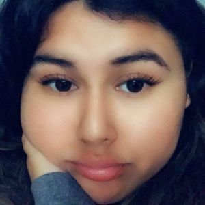 Meet your Posher, Phoenix